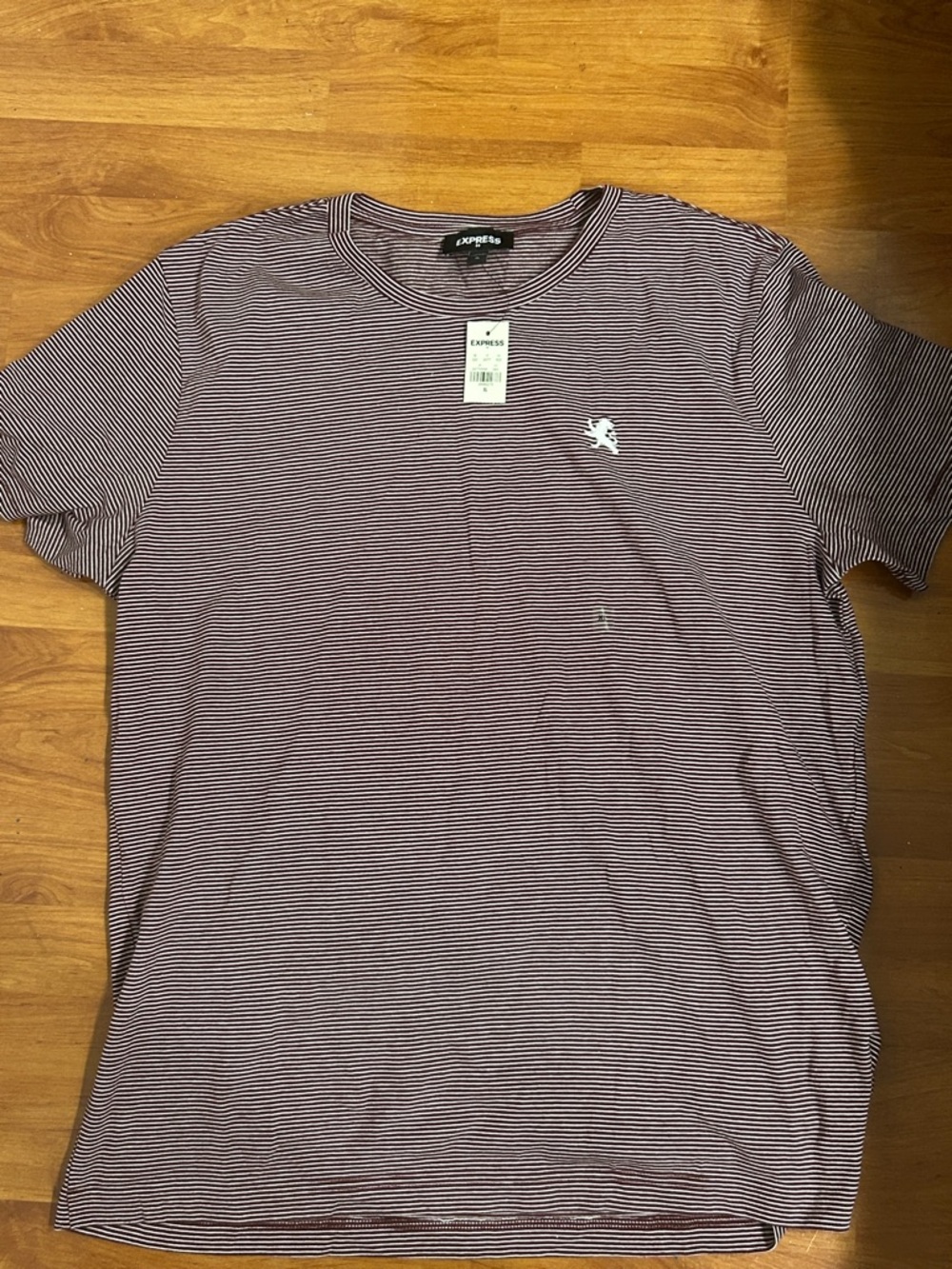 NWT Express Men’s Maroon & White Striped Short Sleeve Tee
